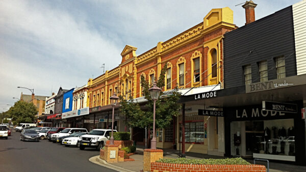 William St, Bathurst